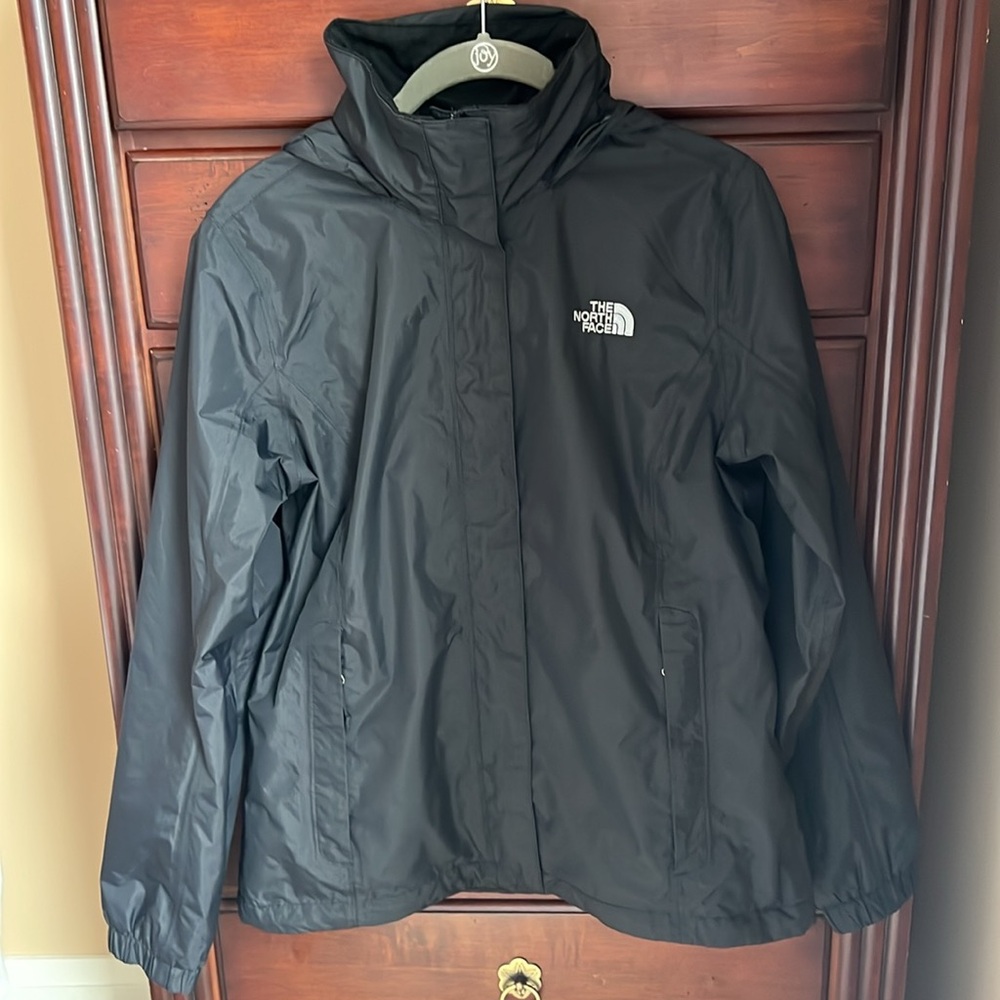 The North Face Women's Black Rain Jacket Medium